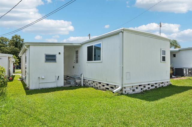 1600 OLD COACHMAN ROAD 303, Clearwater, FL 33765