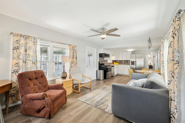 1600 OLD COACHMAN ROAD 303, Clearwater, FL 33765