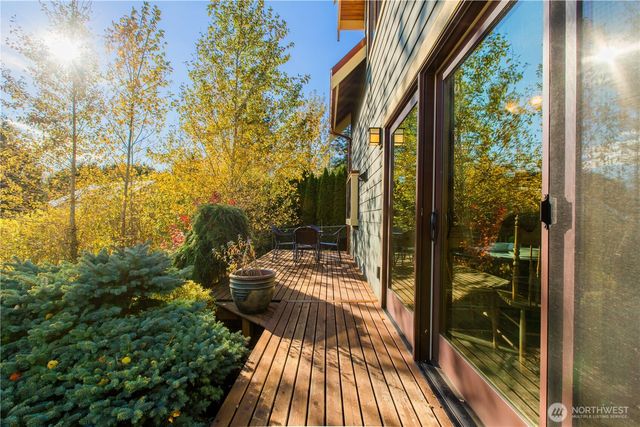 2516 Mill Avenue, Bellingham, WA 98225