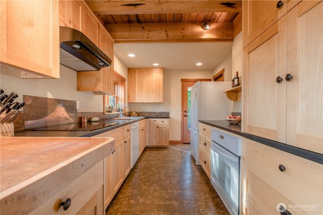 2516 Mill Avenue, Bellingham, WA 98225