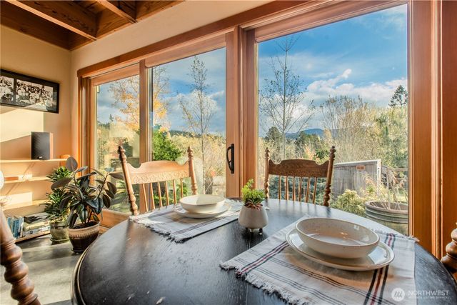 2516 Mill Avenue, Bellingham, WA 98225