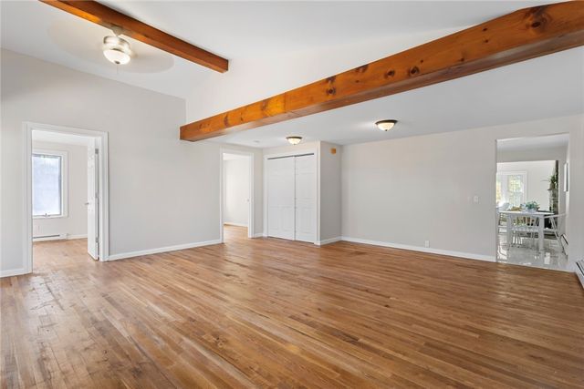 400 Schooner Avenue, Jamestown, RI 02835