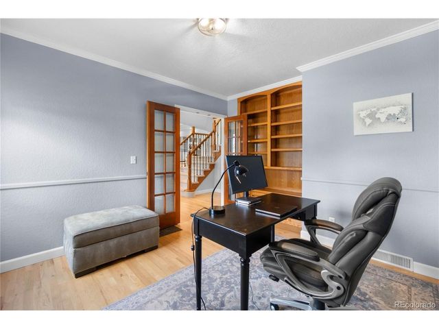 822 Hays Cir, Longmont, CO 80504