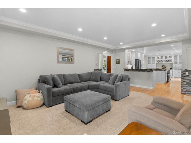 822 Hays Cir, Longmont, CO 80504