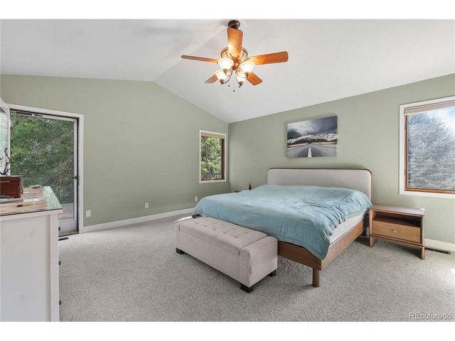 822 Hays Cir, Longmont, CO 80504