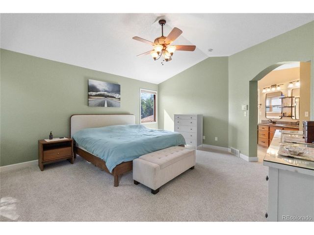 822 Hays Cir, Longmont, CO 80504