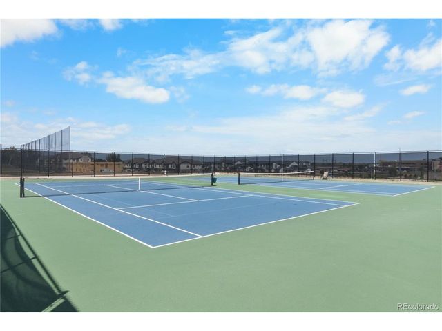 822 Hays Cir, Longmont, CO 80504