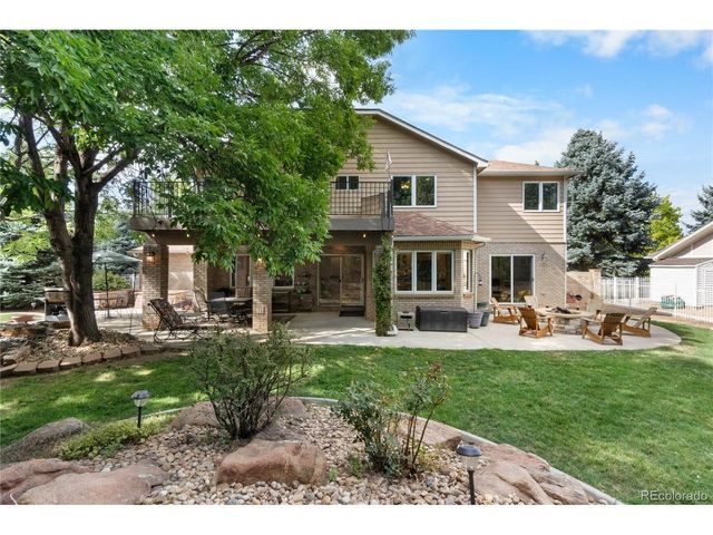 822 Hays Cir, Longmont, CO 80504