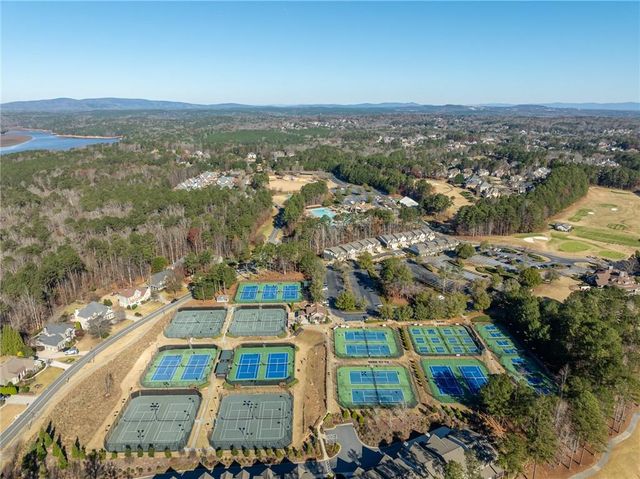 301 Dogwood Heights, Canton, GA 30114