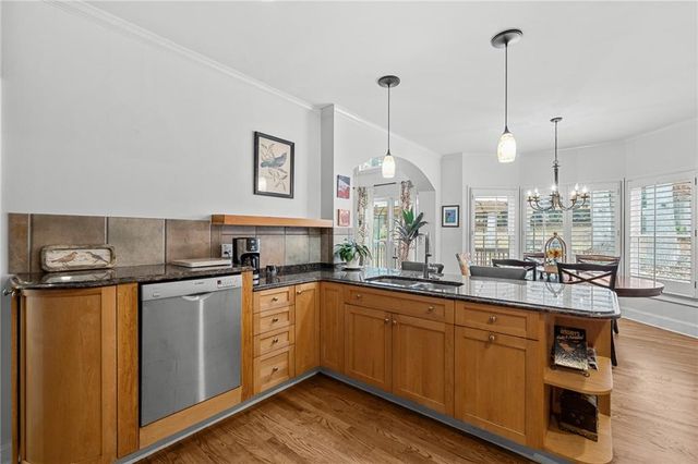 301 Dogwood Heights, Canton, GA 30114