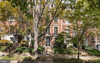 2125 BANCROFT PL NW, Washington, DC 20008