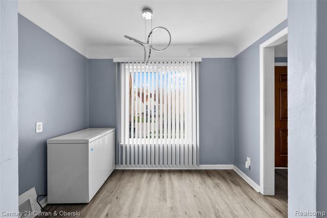 2324 Minnie Street, Lincoln Park, MI 48146