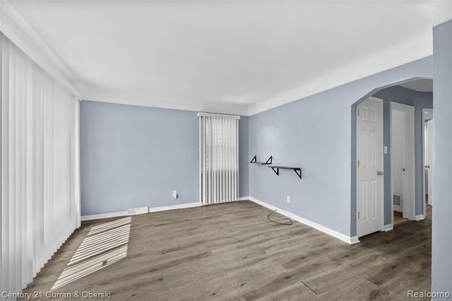 2324 Minnie Street, Lincoln Park, MI 48146