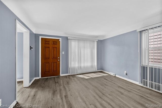 2324 Minnie Street, Lincoln Park, MI 48146