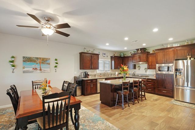 1522 Shakeley Ln, Ione, CA 95640