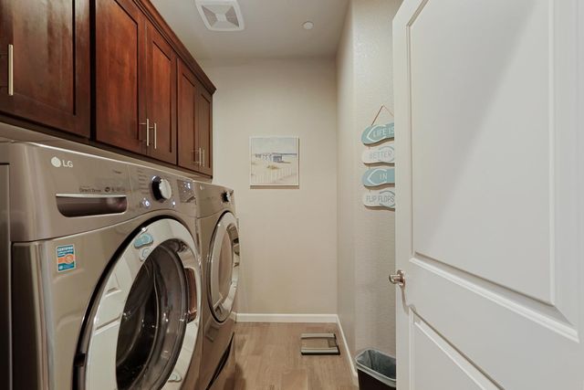 1522 Shakeley Ln, Ione, CA 95640