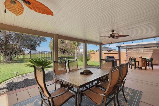 1522 Shakeley Ln, Ione, CA 95640