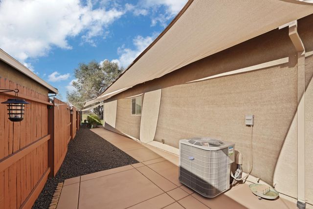 1522 Shakeley Ln, Ione, CA 95640