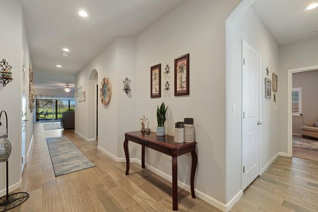 1522 Shakeley Ln, Ione, CA 95640