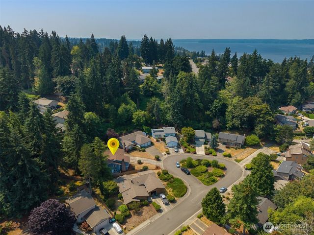 29219 13th Place S, Federal Way, WA 98003