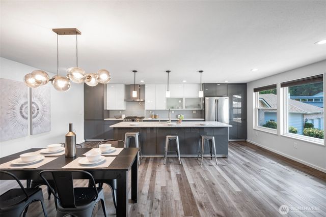 29219 13th Place S, Federal Way, WA 98003