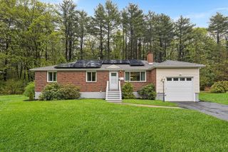 31 Livoli Rd, Framingham, MA 01701