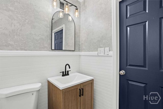 2238 Hanson Street, Savannah, GA 31404