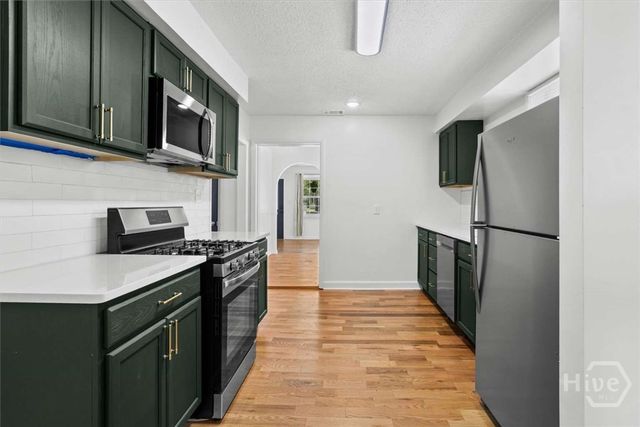 2238 Hanson Street, Savannah, GA 31404