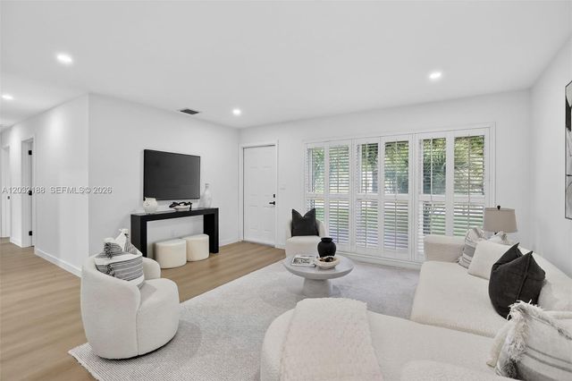 3371 SW 23rd Street, Fort Lauderdale, FL 33312