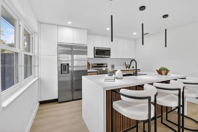 3371 SW 23rd Street, Fort Lauderdale, FL 33312