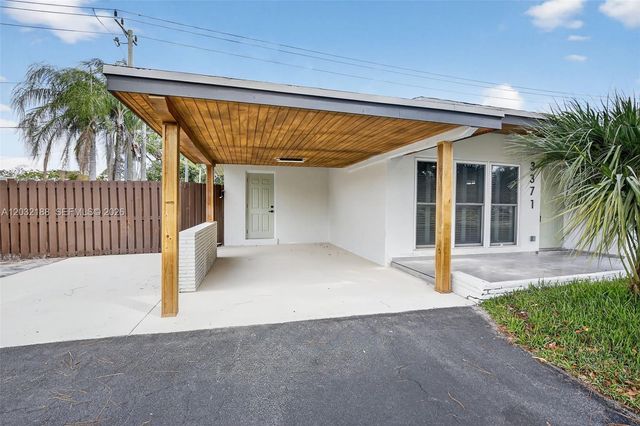 3371 SW 23rd Street, Fort Lauderdale, FL 33312