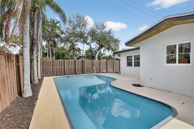 3371 SW 23rd Street, Fort Lauderdale, FL 33312