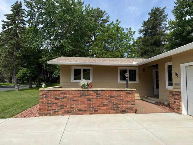 115 Marvin Lane, Northfield, MN 55057