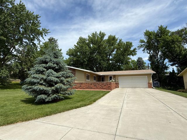 115 Marvin Lane, Northfield, MN 55057