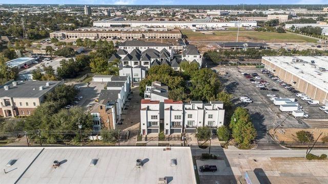 6106 Clarkson Lane D, Houston, TX 77055