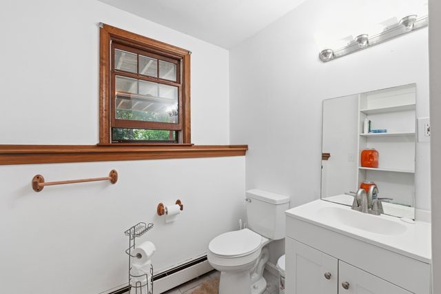 64 Marshall St, Holliston, MA 01746