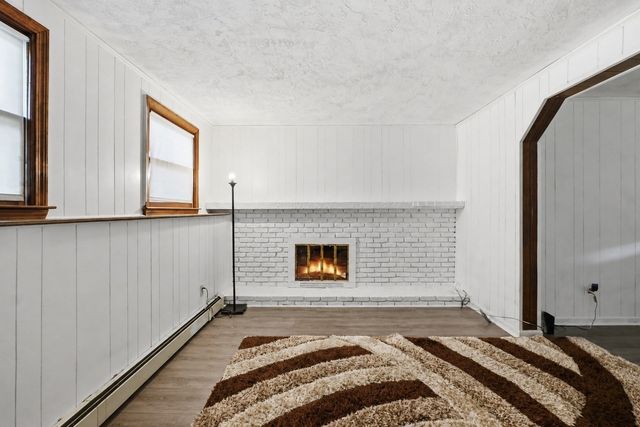 64 Marshall St, Holliston, MA 01746