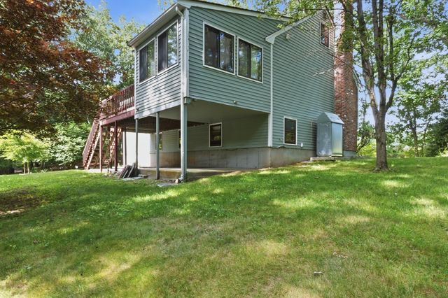 64 Marshall St, Holliston, MA 01746