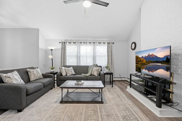 64 Marshall St, Holliston, MA 01746