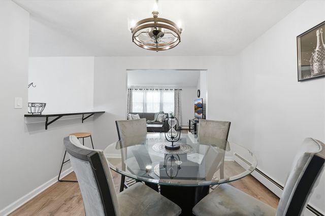 64 Marshall St, Holliston, MA 01746