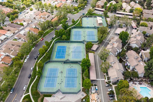 419 Tangelo, Irvine, CA 92618