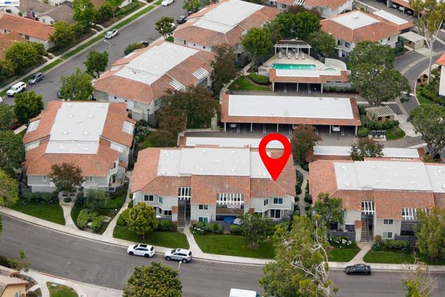 419 Tangelo, Irvine, CA 92618