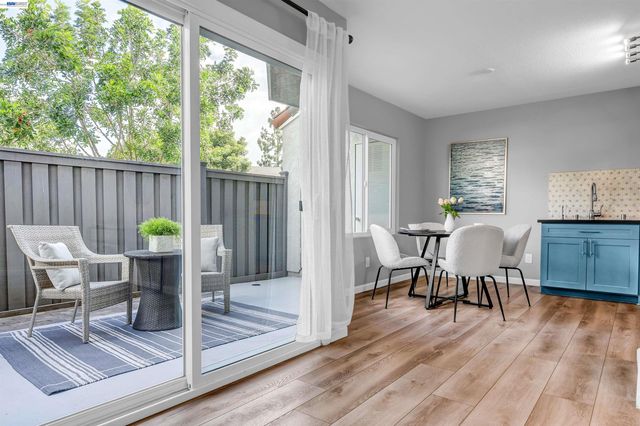 419 Tangelo, Irvine, CA 92618