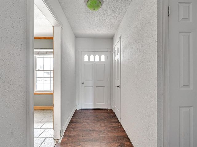 907 Oak Park Drive, Choctaw, OK 73020