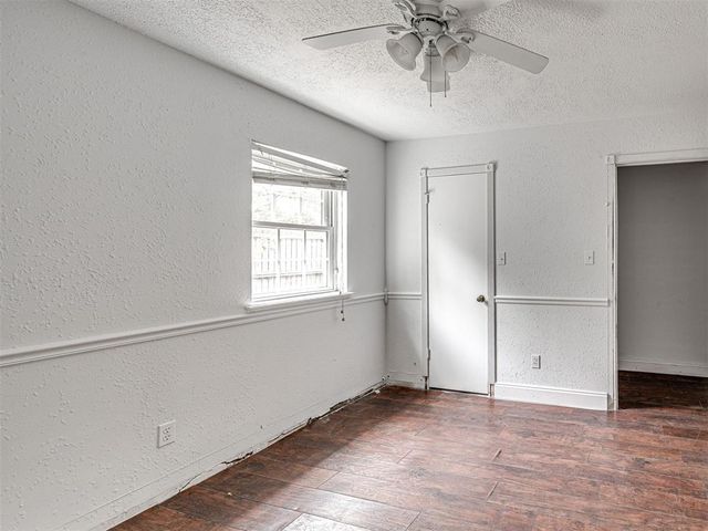 907 Oak Park Drive, Choctaw, OK 73020