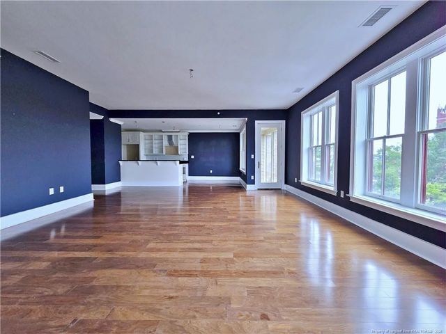325 Hay Street 307, Fayetteville, NC 28301