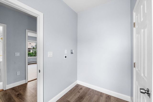 83 Arnold St, Methuen, MA 01844