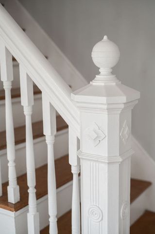 83 Arnold St, Methuen, MA 01844