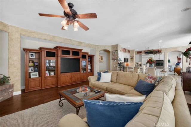 30175 Corte Coelho, Temecula, CA 92591