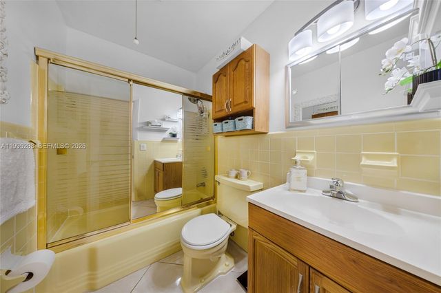 1015 SW 11th Ave 15K, Hallandale Beach, FL 33009